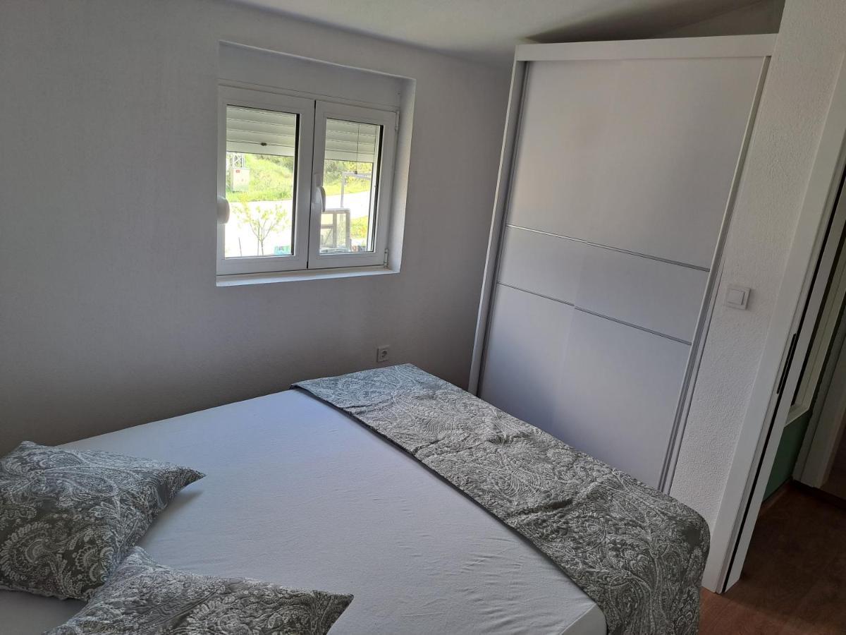 Apartmani Emma Kotor Eksteriør billede