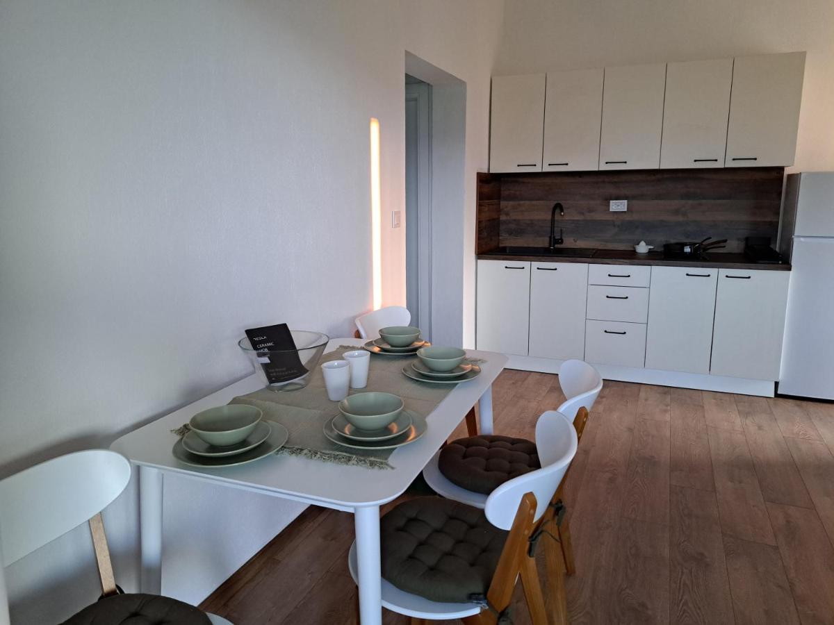 Apartmani Emma Kotor Eksteriør billede
