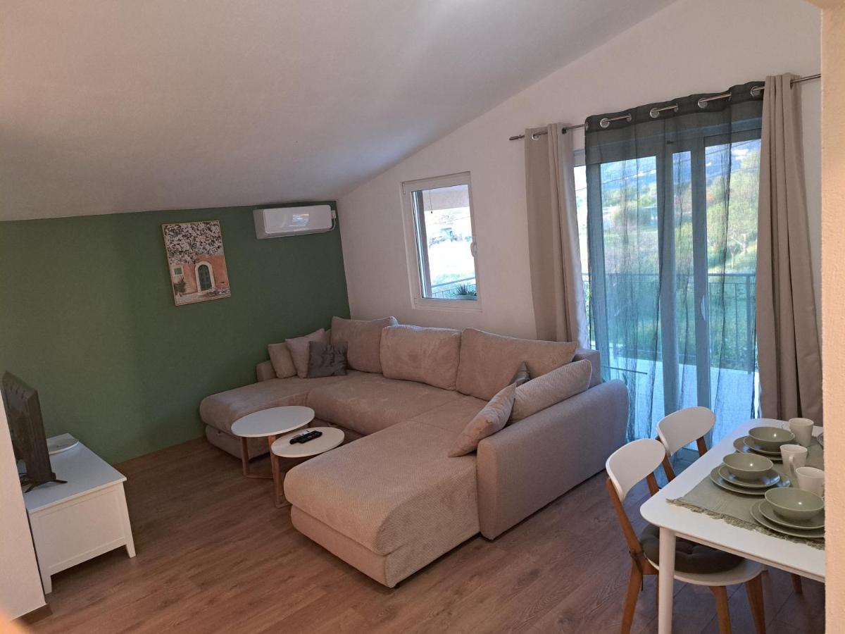 Apartmani Emma Kotor Eksteriør billede